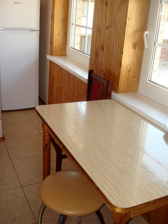 Guesthouse "Nakvyne Pas Zveja" Purvynes Street Nida Eksteriør billede